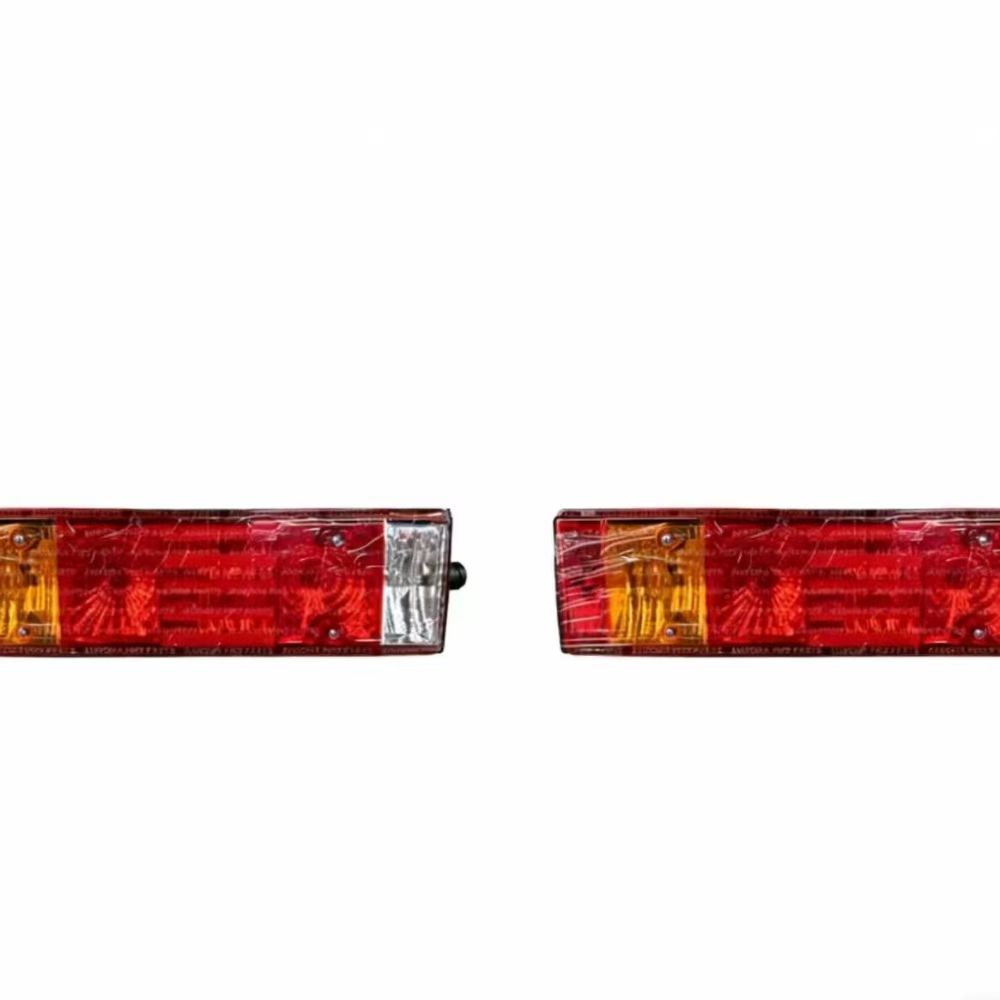 Rakitan Lampu Lampu Belakang Shacman F3000 81252256464 81252256465